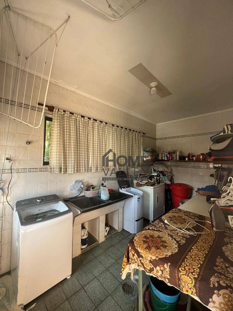 Casa de Condomínio à venda com 8 quartos, 950m² - Foto 37