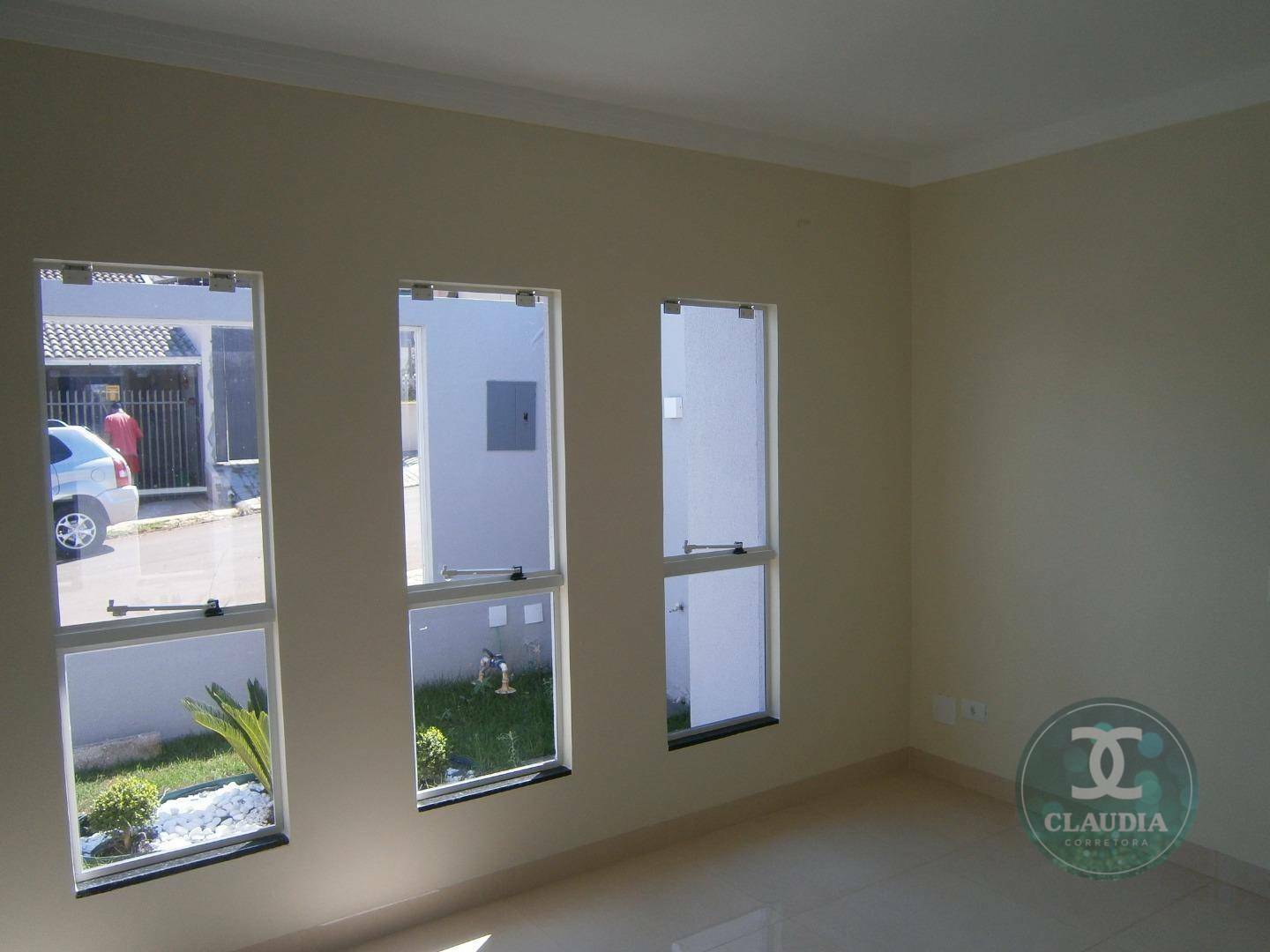 Casa à venda com 2 quartos, 70m² - Foto 7