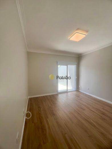 Sobrado à venda com 3 quartos, 244m² - Foto 25