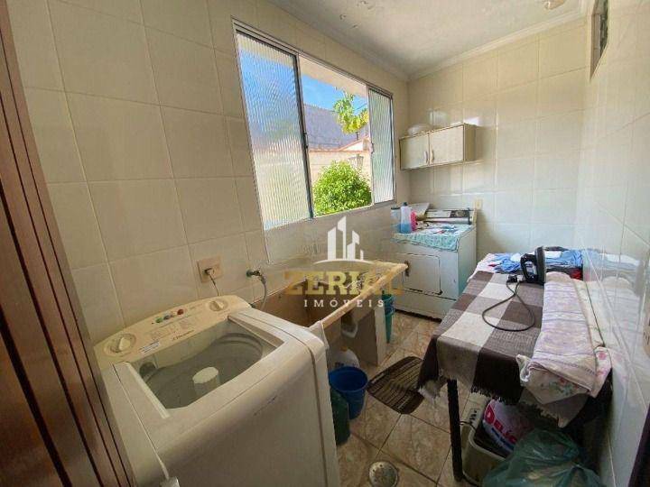 Sobrado à venda com 3 quartos, 268m² - Foto 33