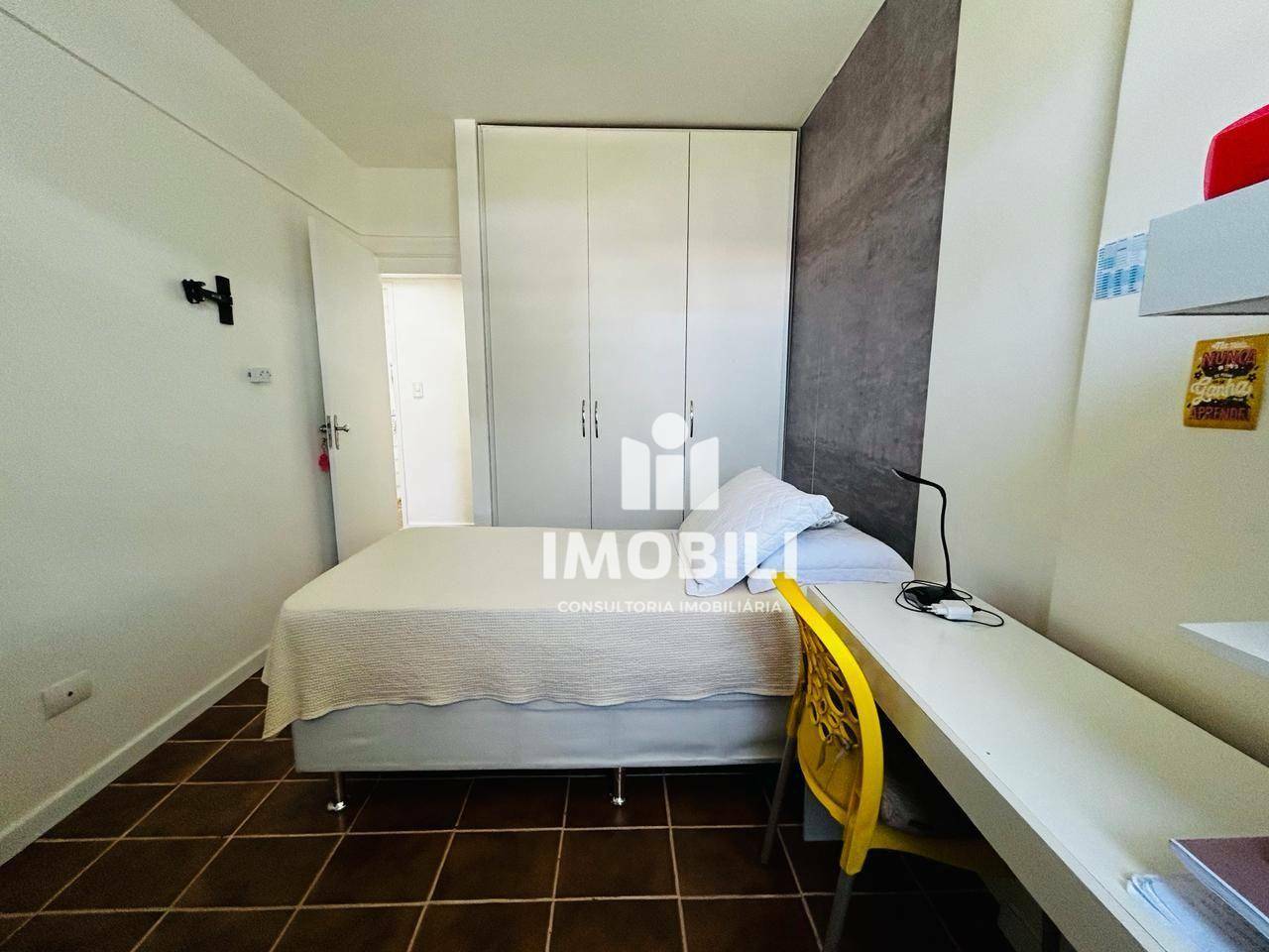 Apartamento à venda com 3 quartos, 106m² - Foto 11