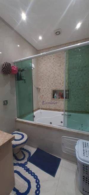 Sobrado à venda com 3 quartos, 220m² - Foto 4