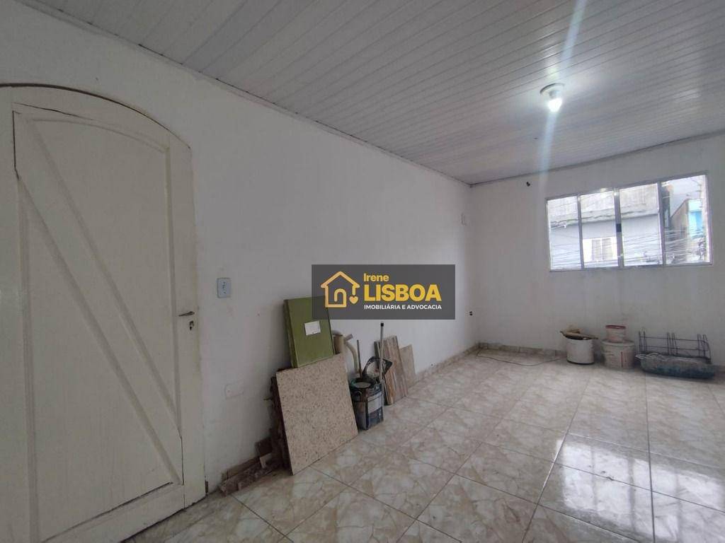 Casa para alugar com 1 quarto, 36m² - Foto 19