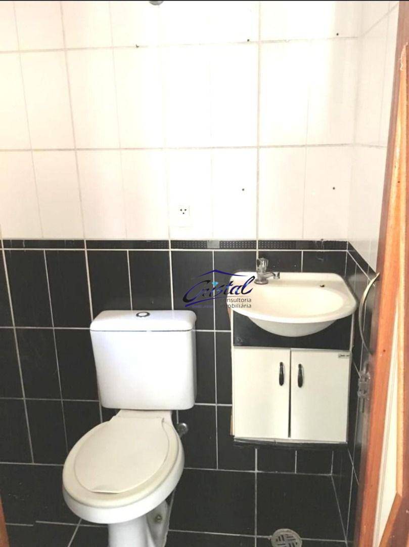 Casa de Condomínio à venda e aluguel com 3 quartos, 90m² - Foto 13