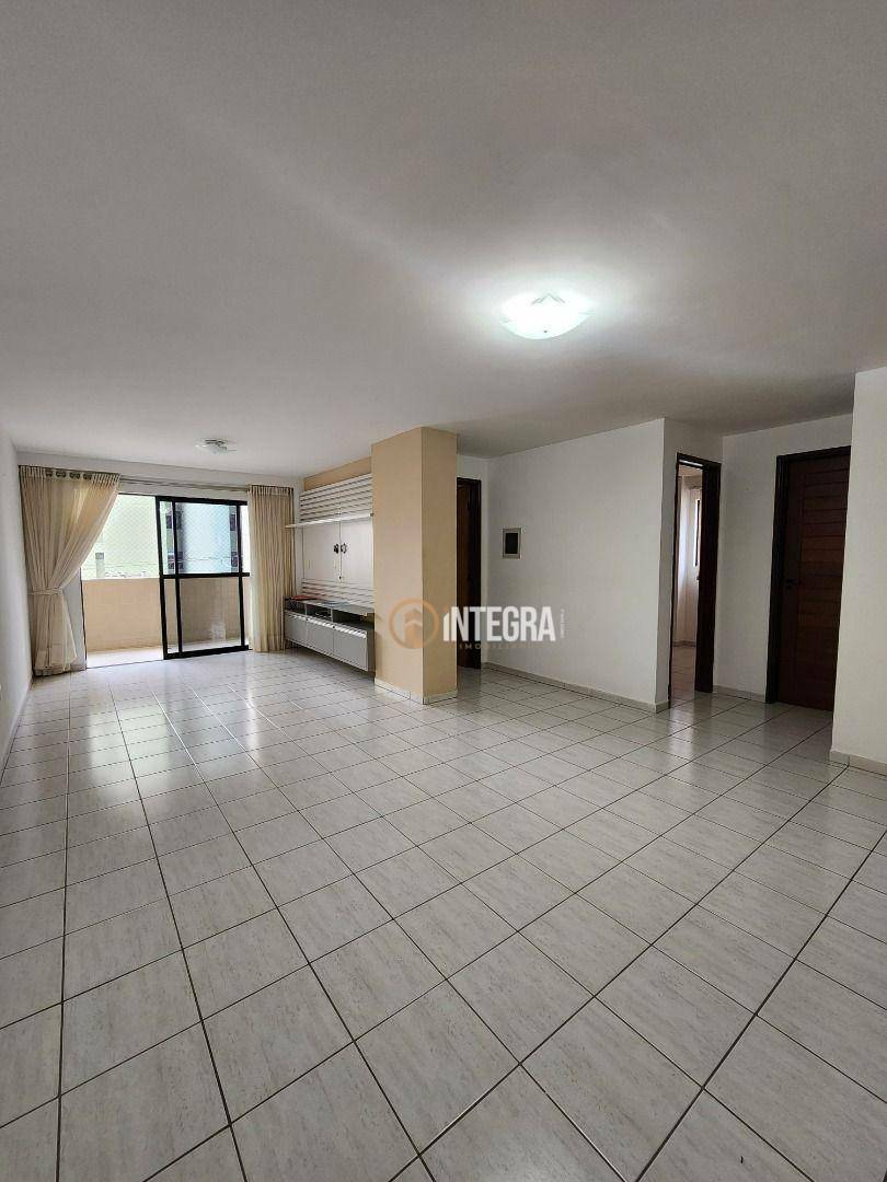 Apartamento para alugar com 3 quartos, 110m² - Foto 5