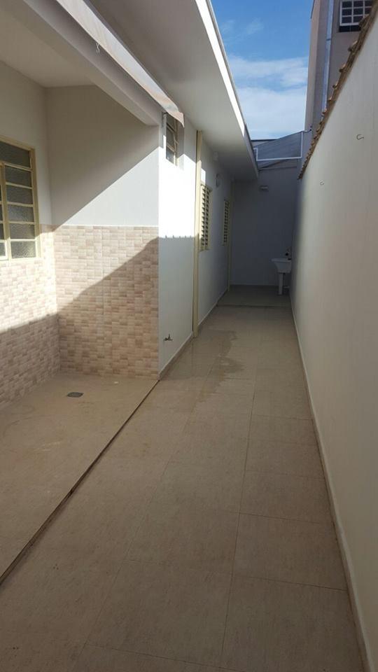 Casa à venda com 2 quartos, 74m² - Foto 17