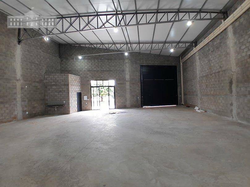 Depósito-Galpão-Armazém para alugar, 749m² - Foto 4
