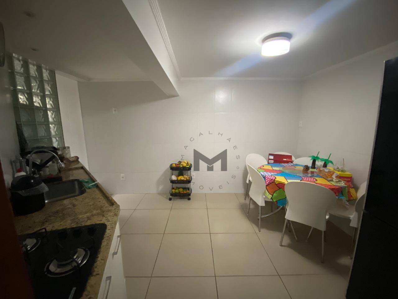 Apartamento à venda com 3 quartos, 100m² - Foto 8