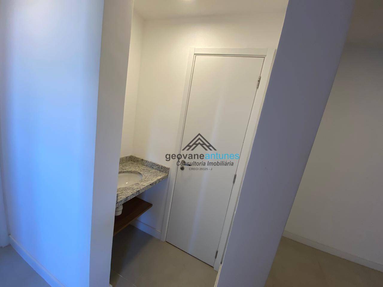 Apartamento à venda com 3 quartos, 82m² - Foto 11