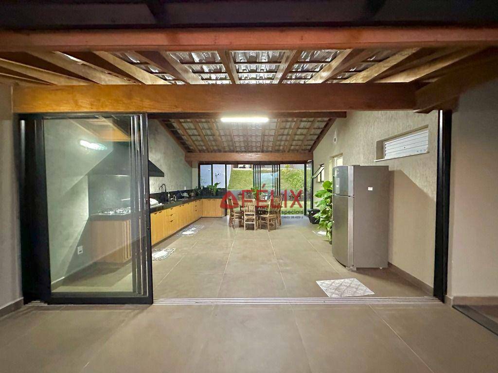 Casa de Condomínio à venda com 3 quartos, 268m² - Foto 9