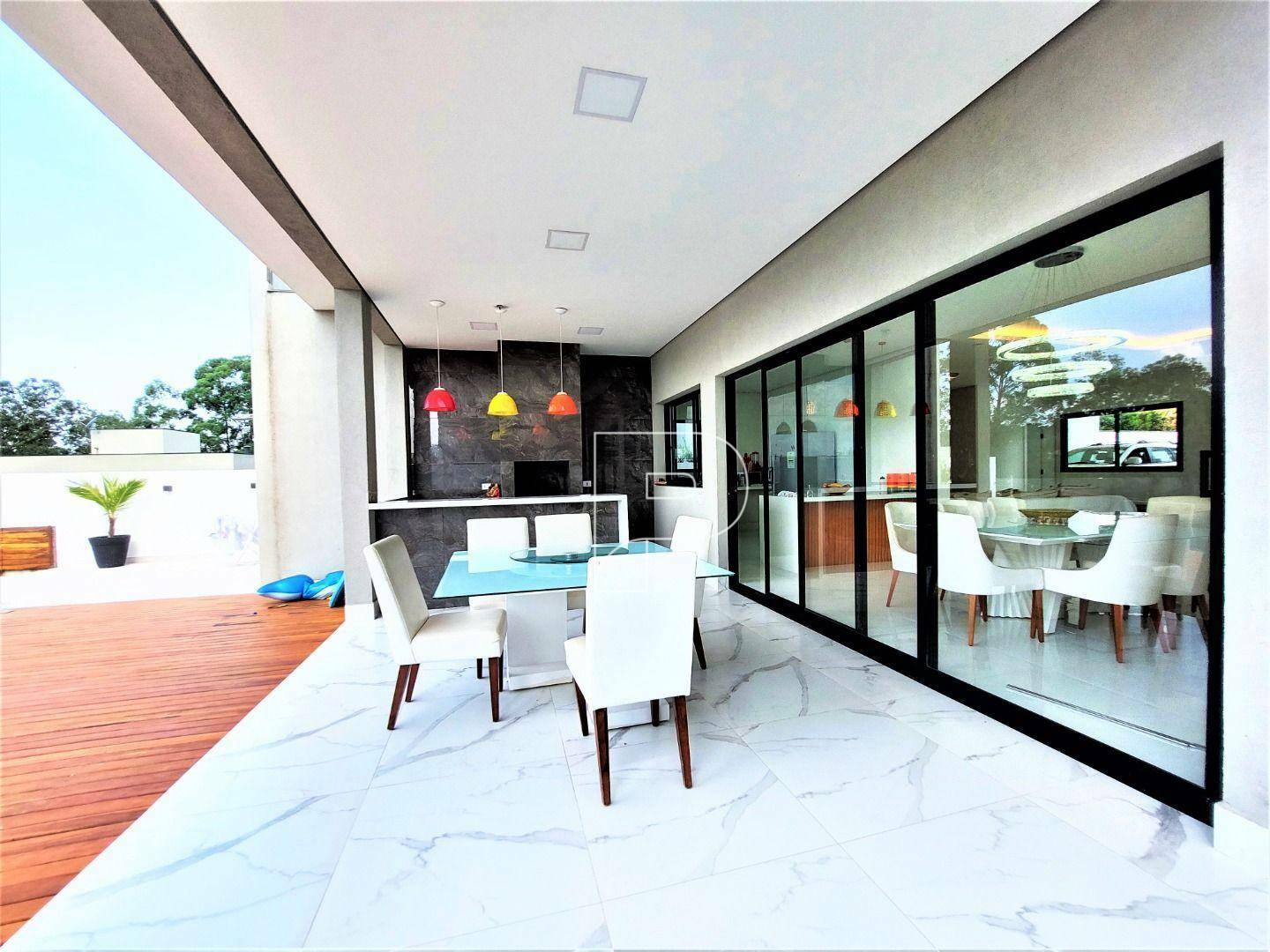 Casa de Condomínio à venda com 3 quartos, 300m² - Foto 9