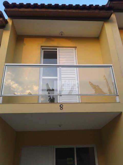 Sobrado à venda com 2 quartos, 67m² - Foto 1
