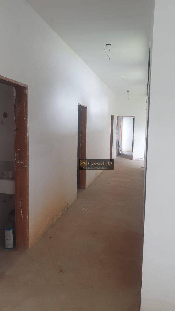 Casa à venda com 3 quartos, 187m² - Foto 5