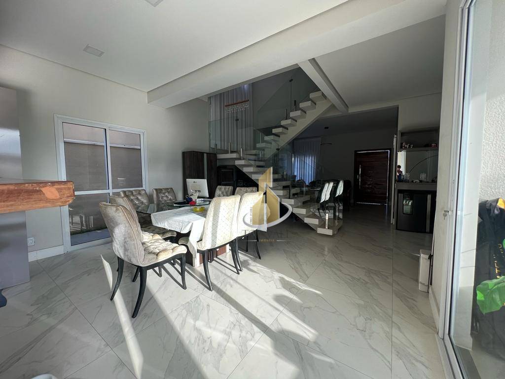 Sobrado à venda com 3 quartos, 350m² - Foto 4