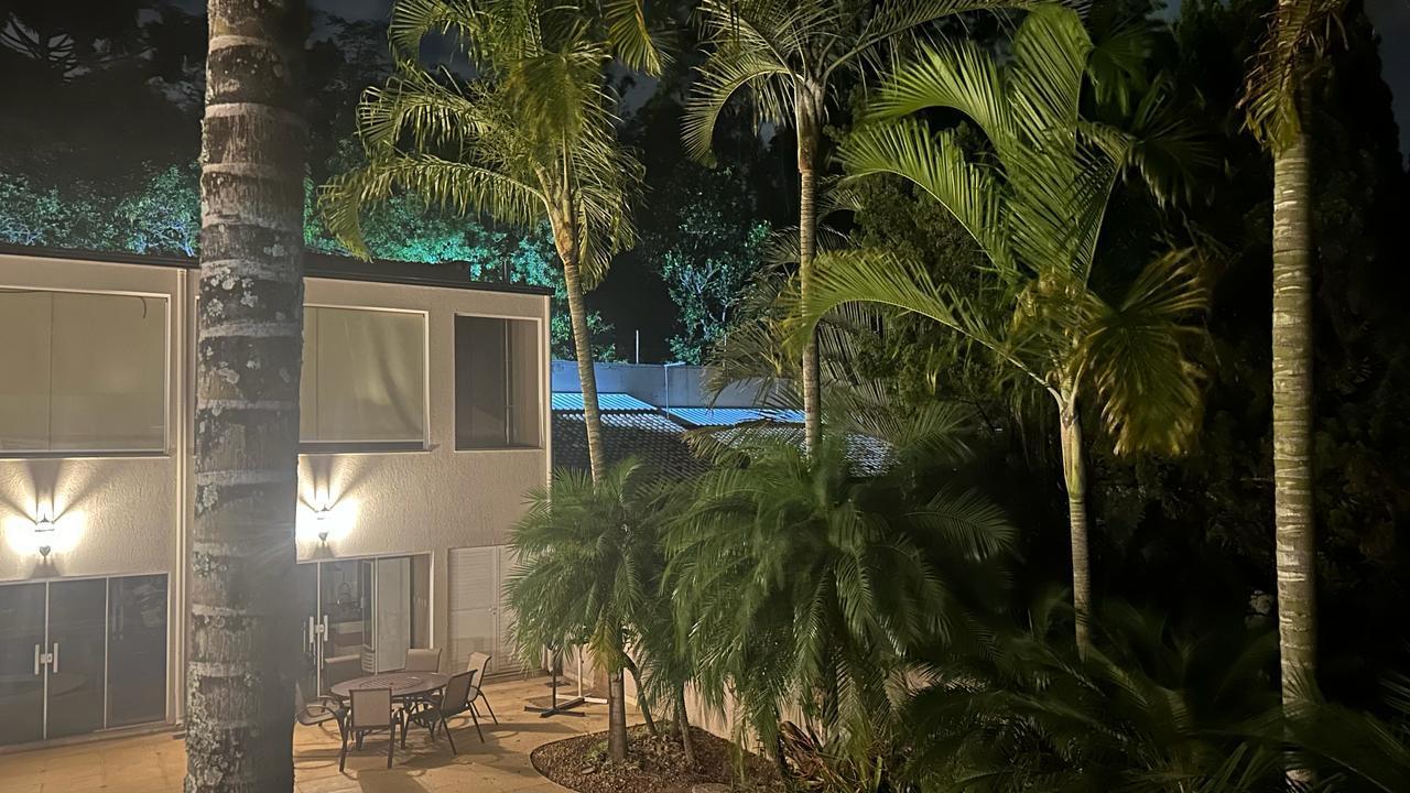 Casa de Condomínio para alugar com 4 quartos, 780m² - Foto 40