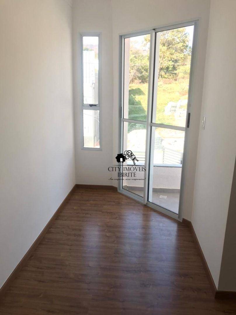 Casa à venda com 2 quartos, 80M2 - Foto 9