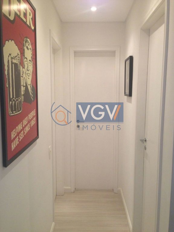 Apartamento à venda com 2 quartos, 65m² - Foto 10