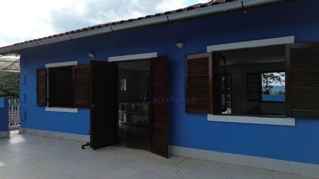 Casa à venda com 4 quartos, 215m² - Foto 8