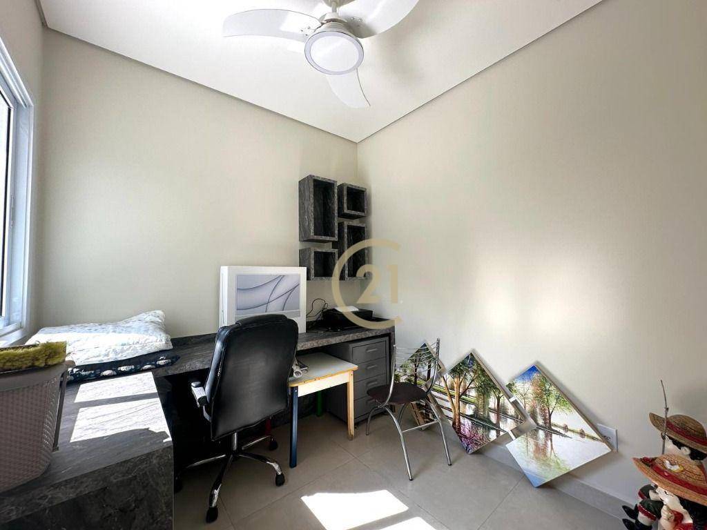 Casa de Condomínio para alugar com 4 quartos, 295m² - Foto 16