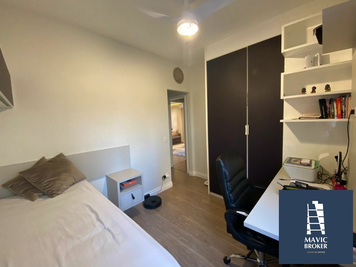 Apartamento à venda com 3 quartos, 157m² - Foto 17