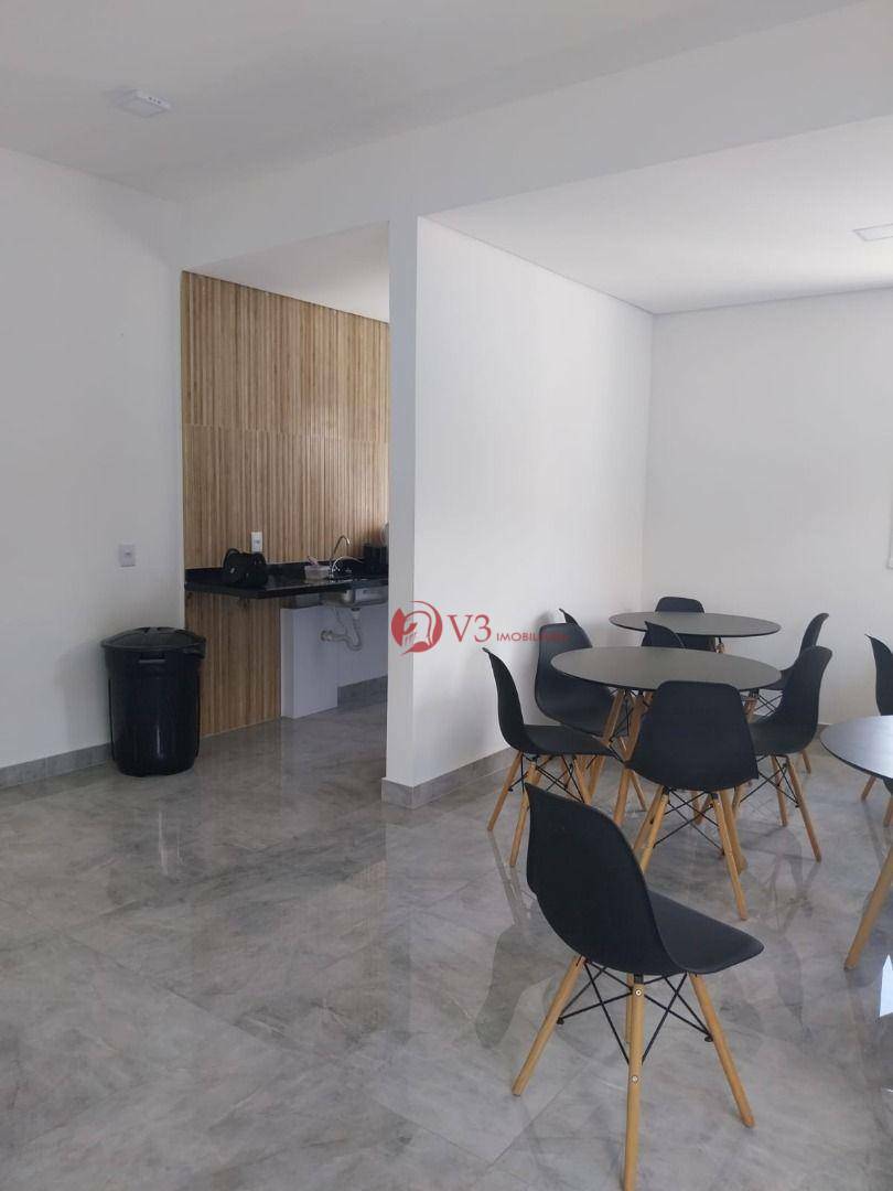 Apartamento à venda com 2 quartos, 40m² - Foto 3