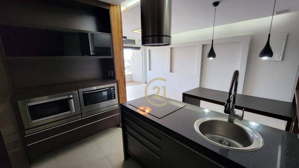 Cobertura à venda com 3 quartos, 157m² - Foto 4