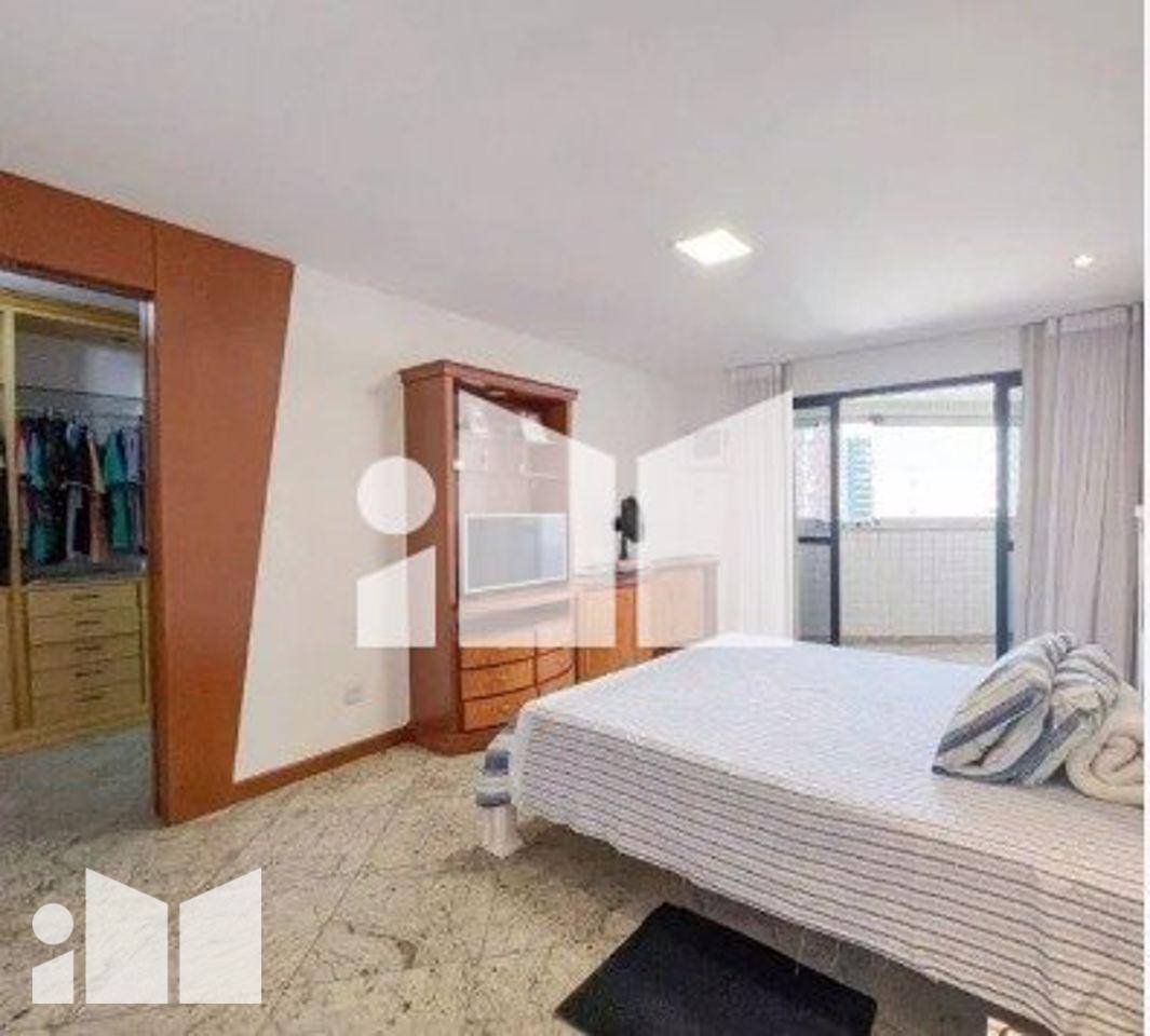 Apartamento à venda com 4 quartos, 330m² - Foto 7