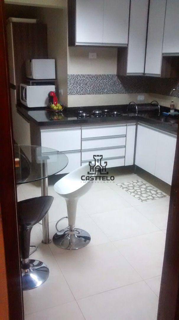 Apartamento à venda com 3 quartos, 105m² - Foto 8