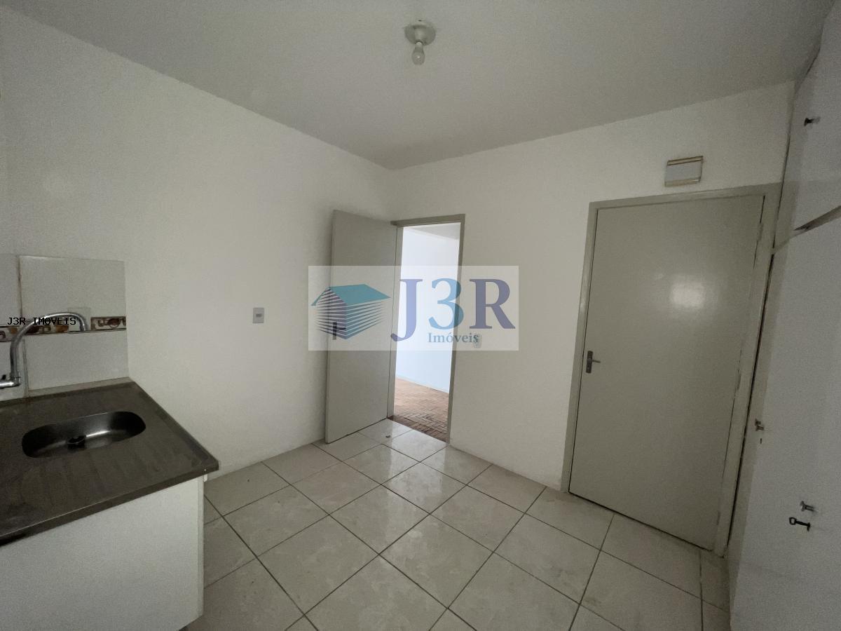 Apartamento para alugar com 2 quartos, 89m² - Foto 5