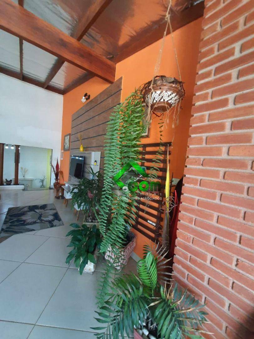 Casa à venda com 4 quartos, 310m² - Foto 24