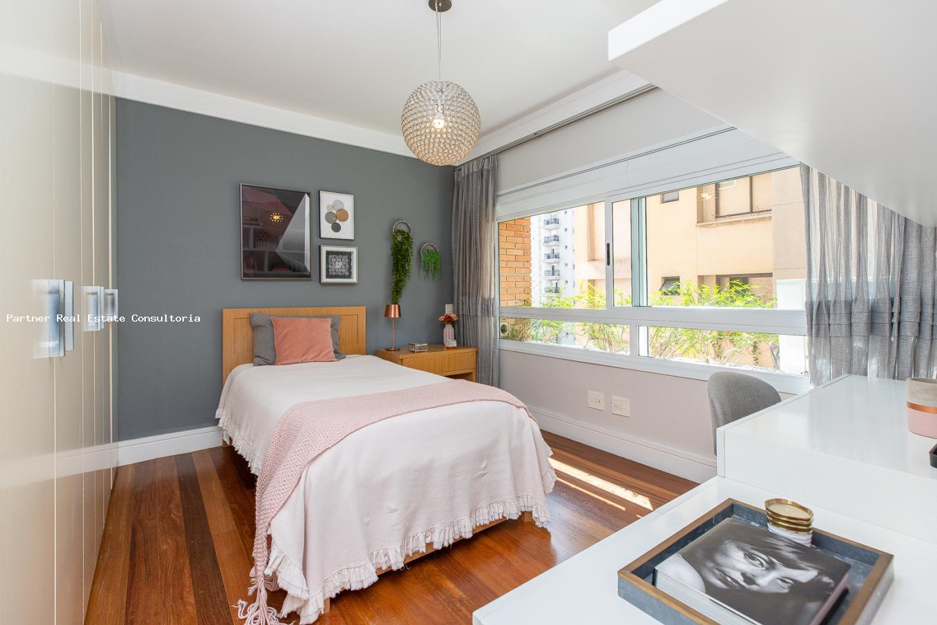 Apartamento à venda com 3 quartos, 243m² - Foto 18