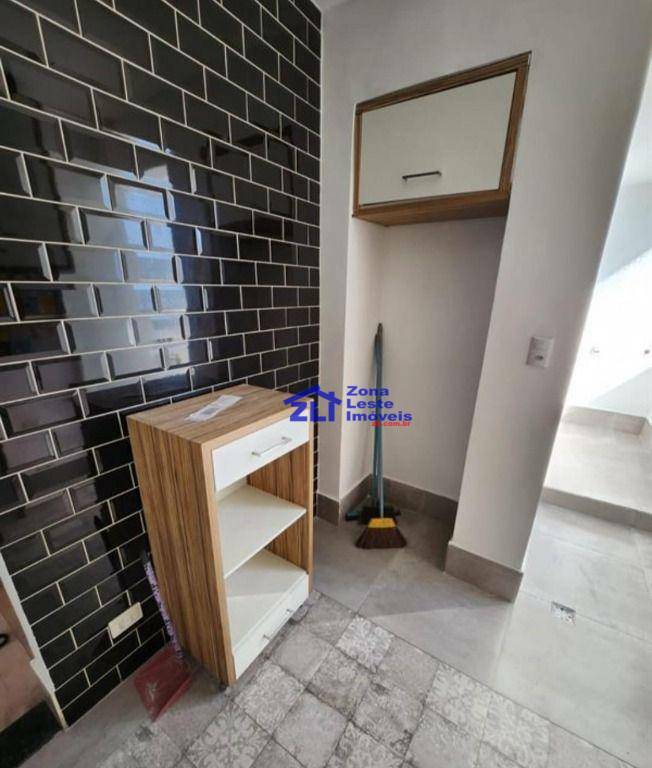 Apartamento para alugar com 2 quartos, 70m² - Foto 6