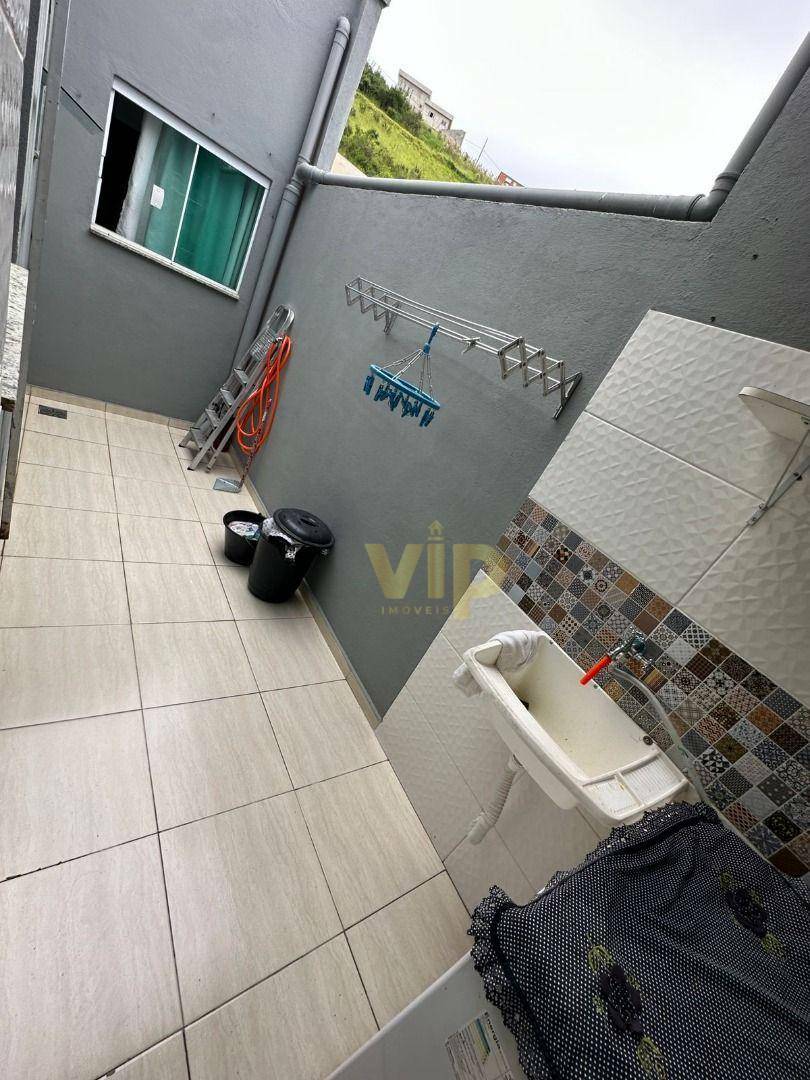 Casa à venda com 3 quartos, 177m² - Foto 6