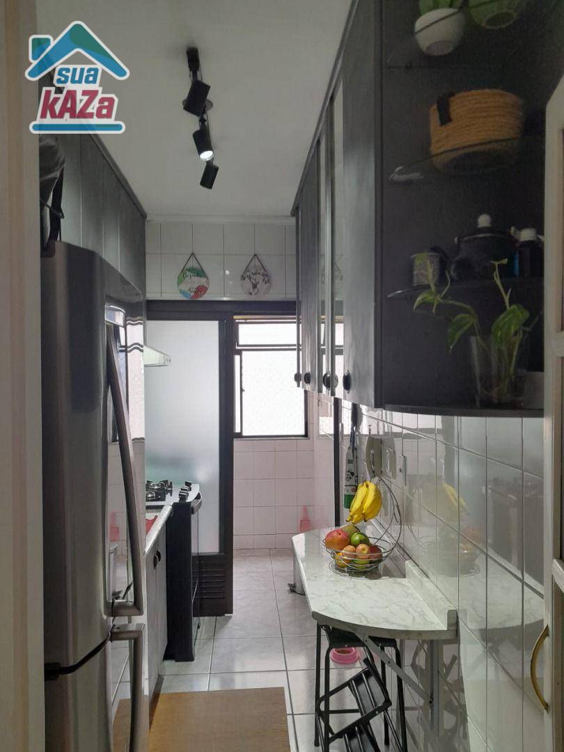 Apartamento à venda com 3 quartos, 67m² - Foto 7