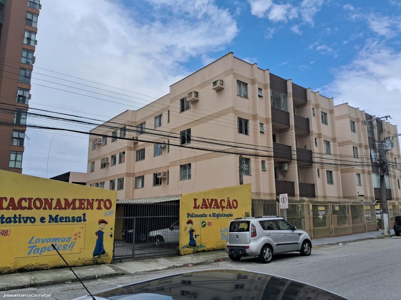 Apartamento à venda com 2 quartos, 55m² - Foto 2