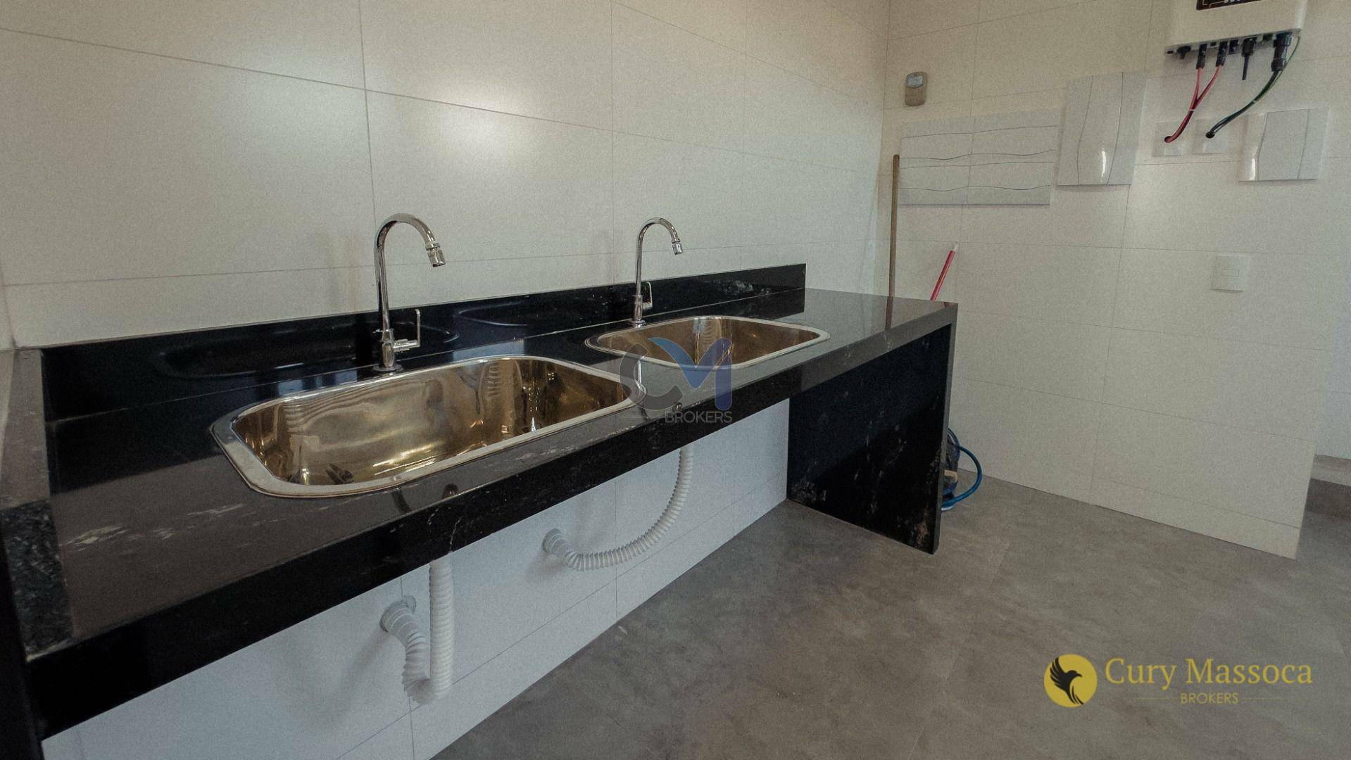 Casa de Condomínio à venda com 3 quartos, 400m² - Foto 17