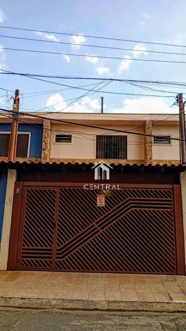 Sobrado à venda com 3 quartos, 170m² - Foto 1