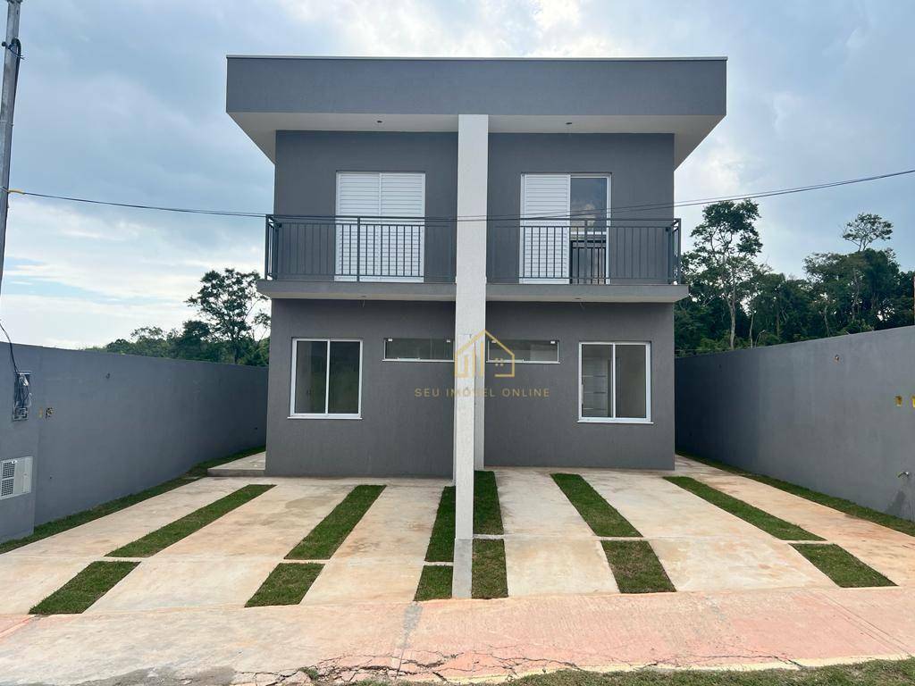 Sobrado à venda com 3 quartos, 96m² - Foto 1