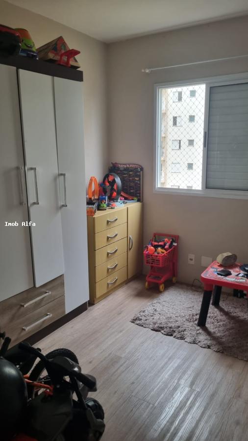 Apartamento à venda com 2 quartos, 62m² - Foto 13