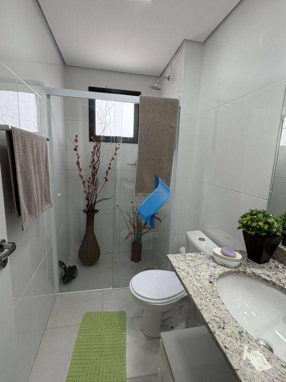 Apartamento à venda com 2 quartos, 69m² - Foto 9