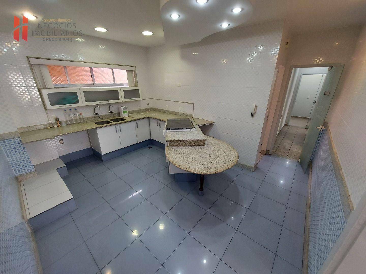 Casa de Condomínio à venda e aluguel com 2 quartos, 310m² - Foto 19