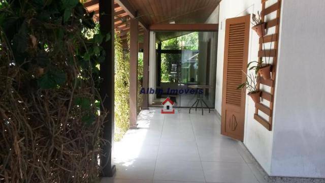 Casa à venda com 4 quartos, 200m² - Foto 25