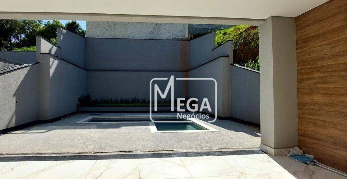 Casa de Condomínio à venda com 4 quartos, 316m² - Foto 2