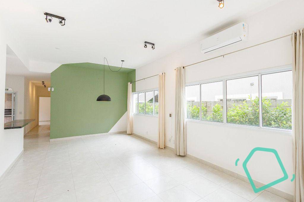 Casa de Condomínio à venda com 3 quartos, 193m² - Foto 4