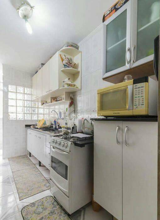 Apartamento à venda com 2 quartos, 60m² - Foto 9