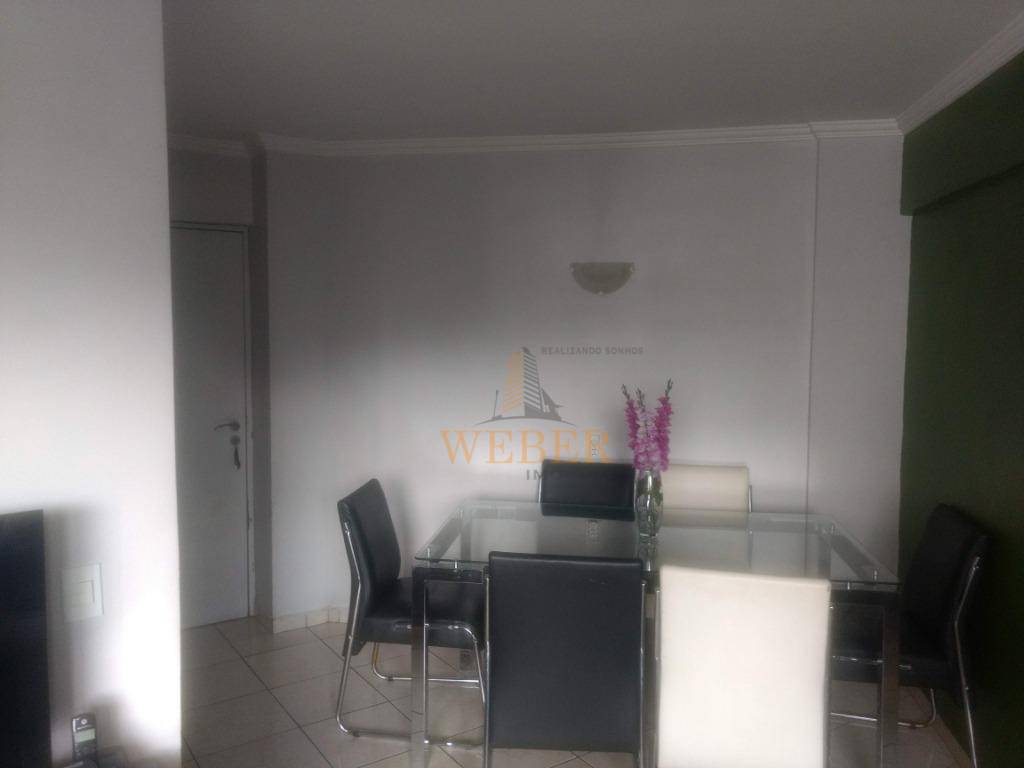 Apartamento à venda com 2 quartos, 62m² - Foto 2