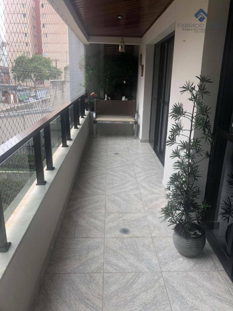 Apartamento à venda com 4 quartos, 168m² - Foto 1