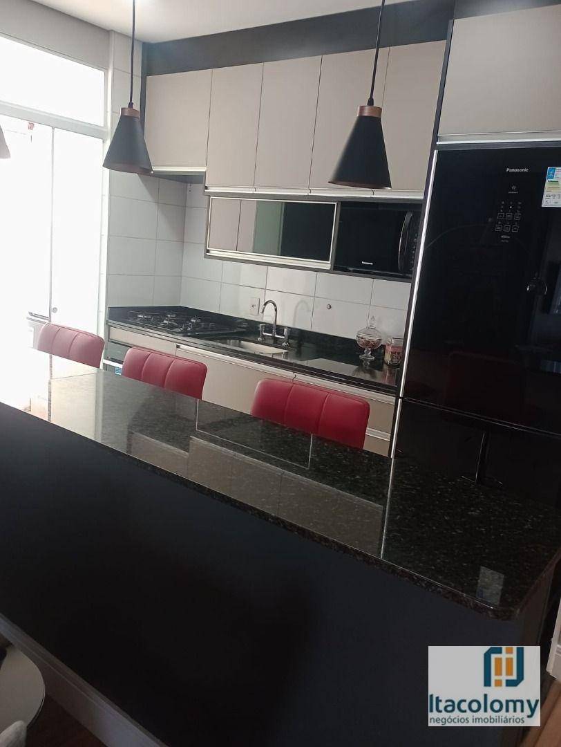 Apartamento à venda com 2 quartos, 100m² - Foto 12