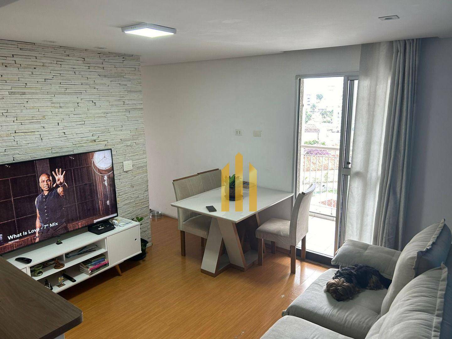 Apartamento à venda com 3 quartos, 68m² - Foto 2