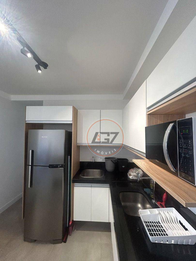 Apartamento para alugar com 1 quarto, 45m² - Foto 7